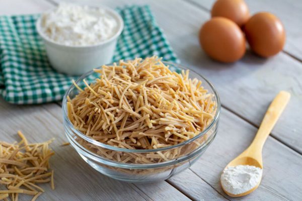 Doğal Ev Yapımı Erişte Artvin Yusufeli – 500 Gr